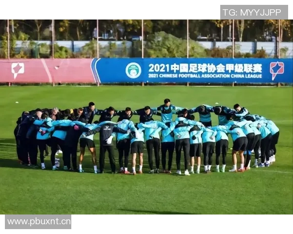 成都羽毛球队以72分领跑奥运会积分榜展现强劲实力 成都羽毛球队以72分领跑奥运会积分榜展现强劲实力