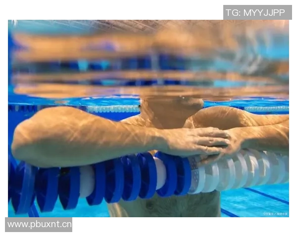 仰泳基本技巧解析与训练方法提升游泳水平的关键要素 仰泳基本技巧解析与训练方法提升游泳水平的关键要素